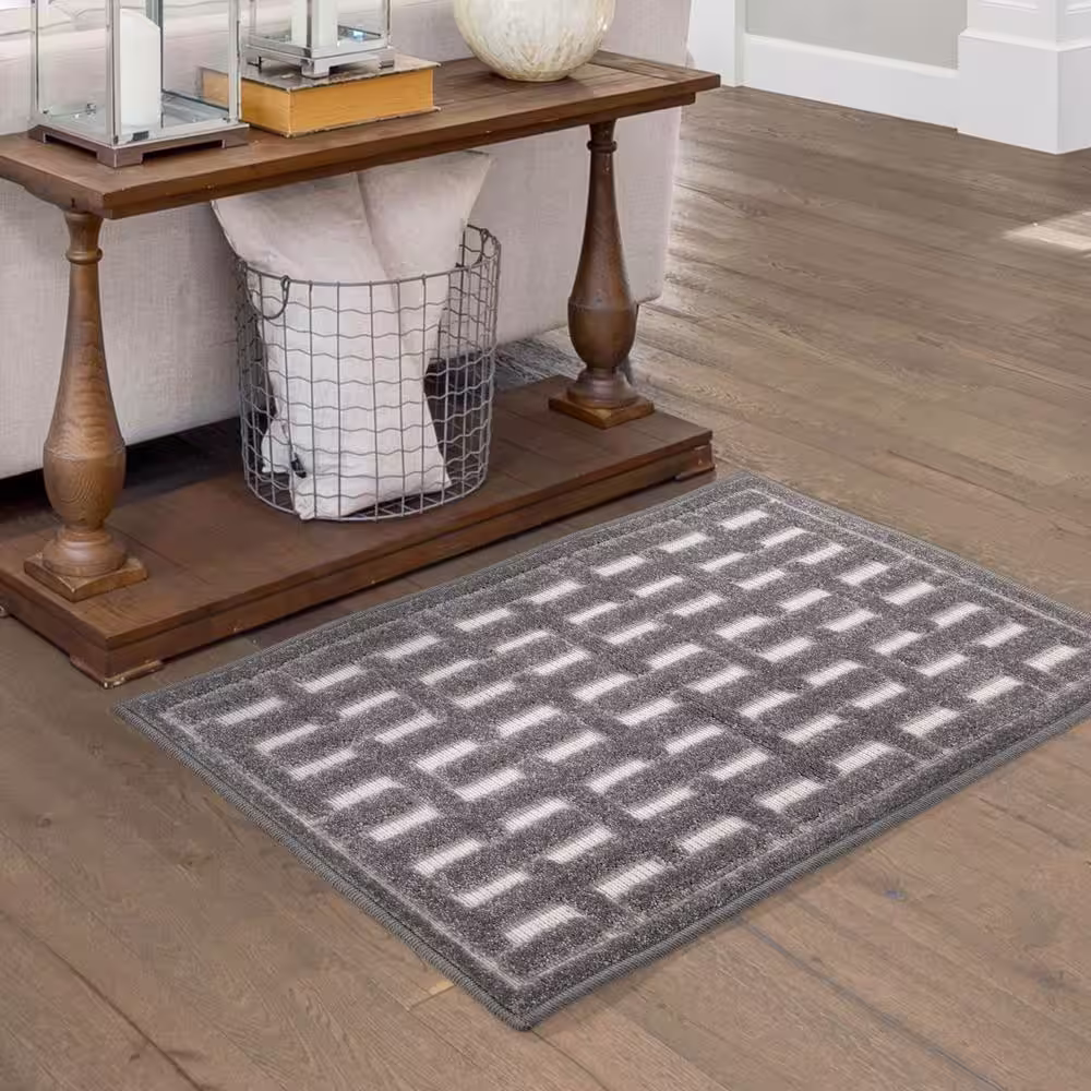 StyleWell Guilded Gate Gray 19 in. x 30 in. Door Mat