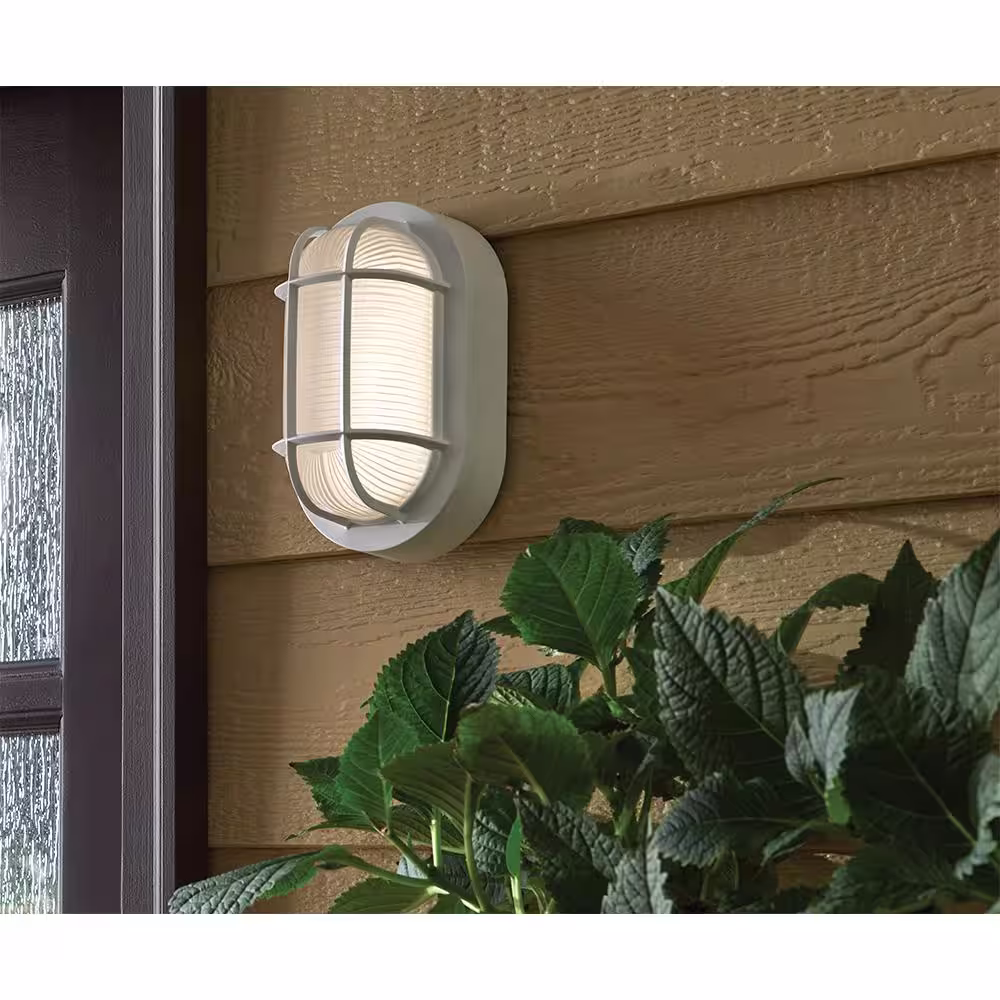 Hampton Bay Nautical Oval White Outdoor Integrated LED Flood Light Security Glass Lens Non-Metallic Base Corrosion Resistant